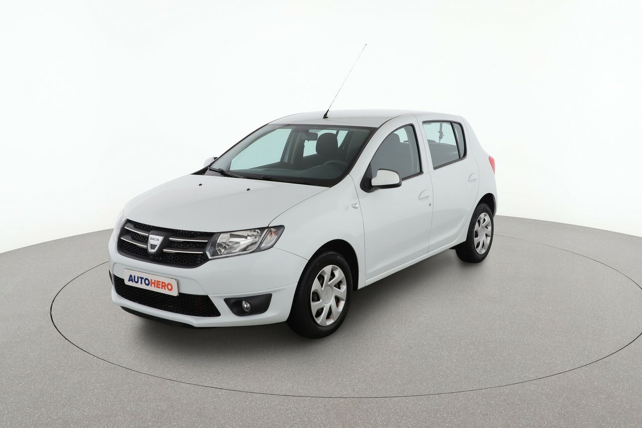 Dacia sandero 2017 sensores de aparcamiento  de segunda mano - dacia sandero 2016 /
