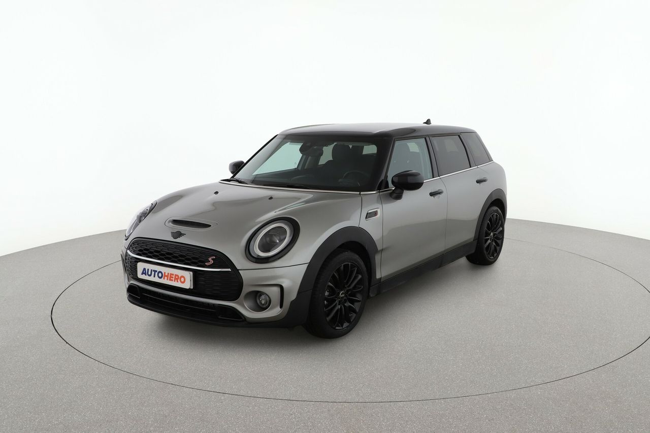 mini clubman 2023 /
