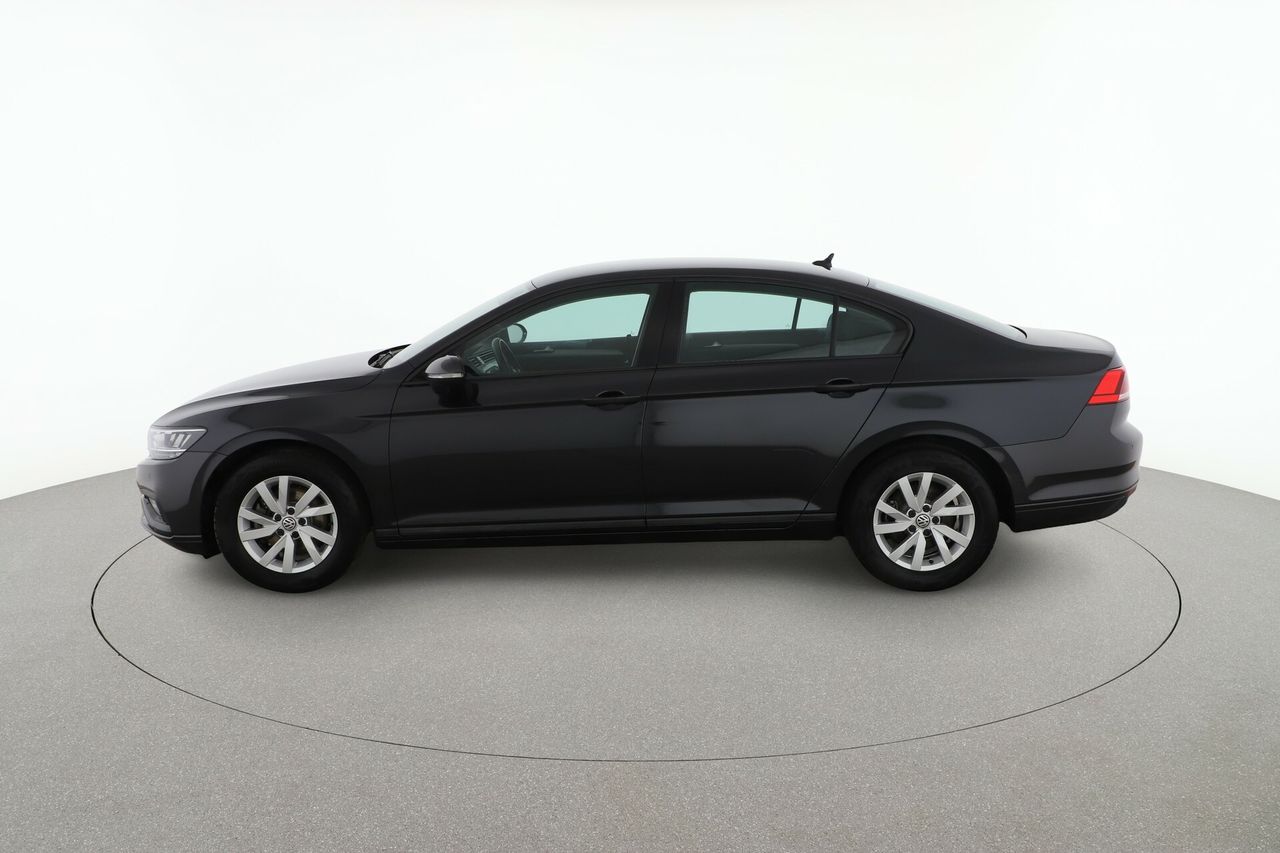 volkswagen passat 2020 / foto grande (3)