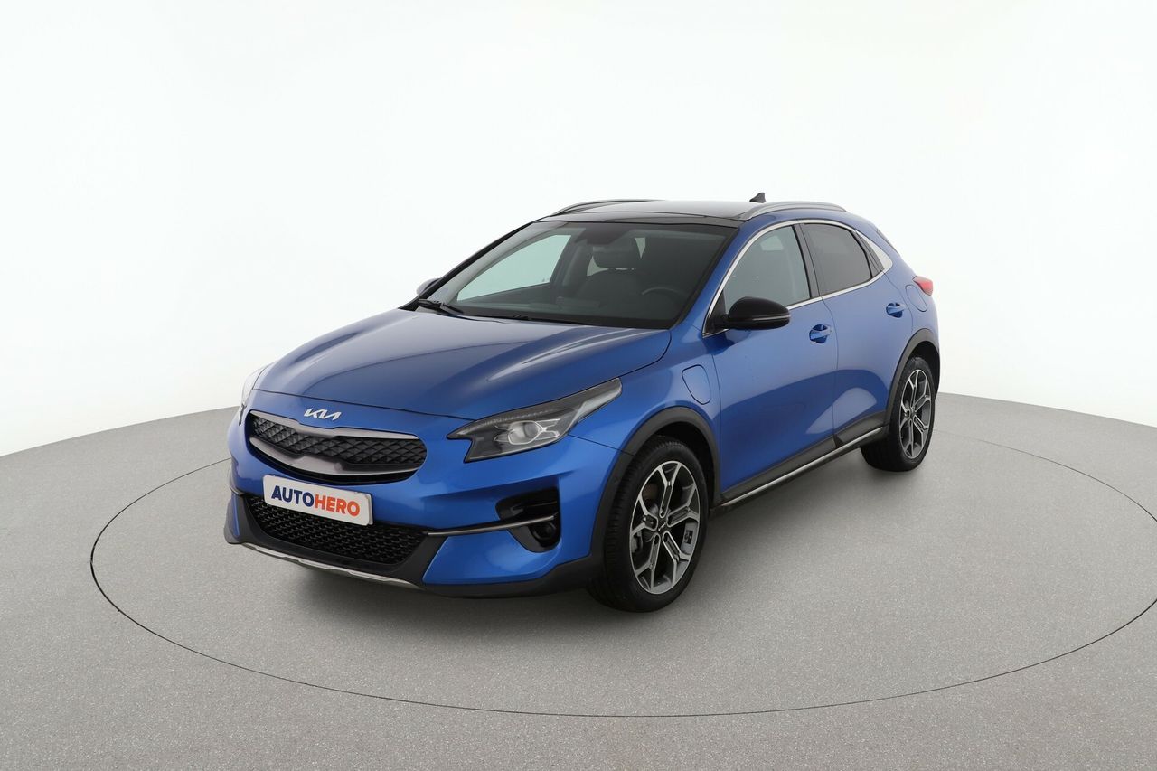kia xceed 2022 /