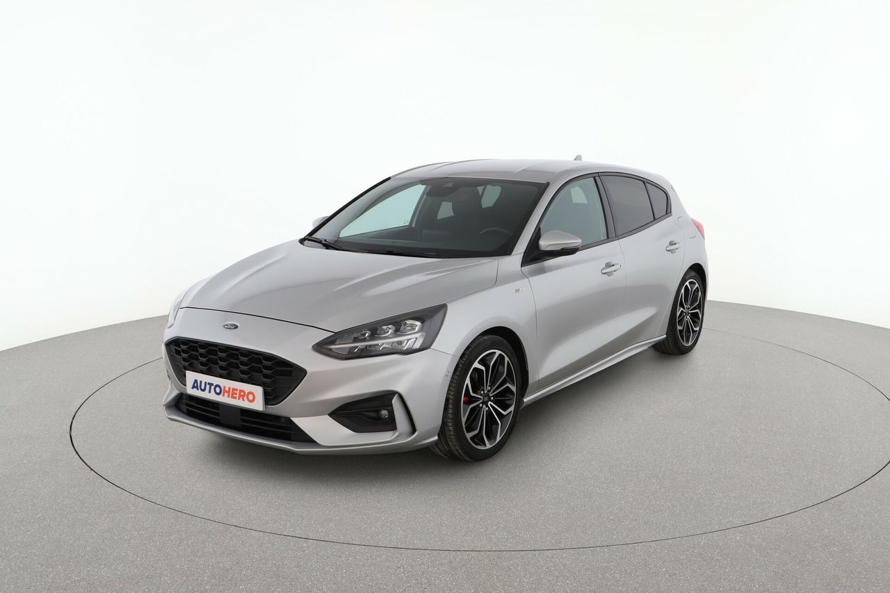 ford focus 2020 /