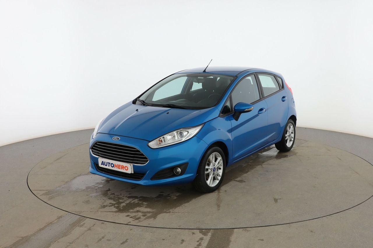 Fiesta 2015 5 plazas  de segunda mano - ford fiesta 2015 /