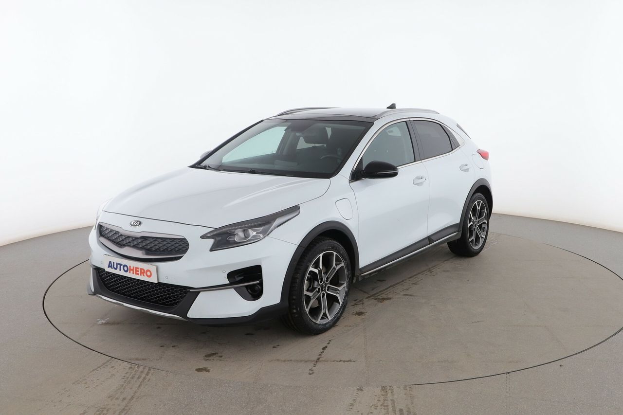 kia xceed 2021 /