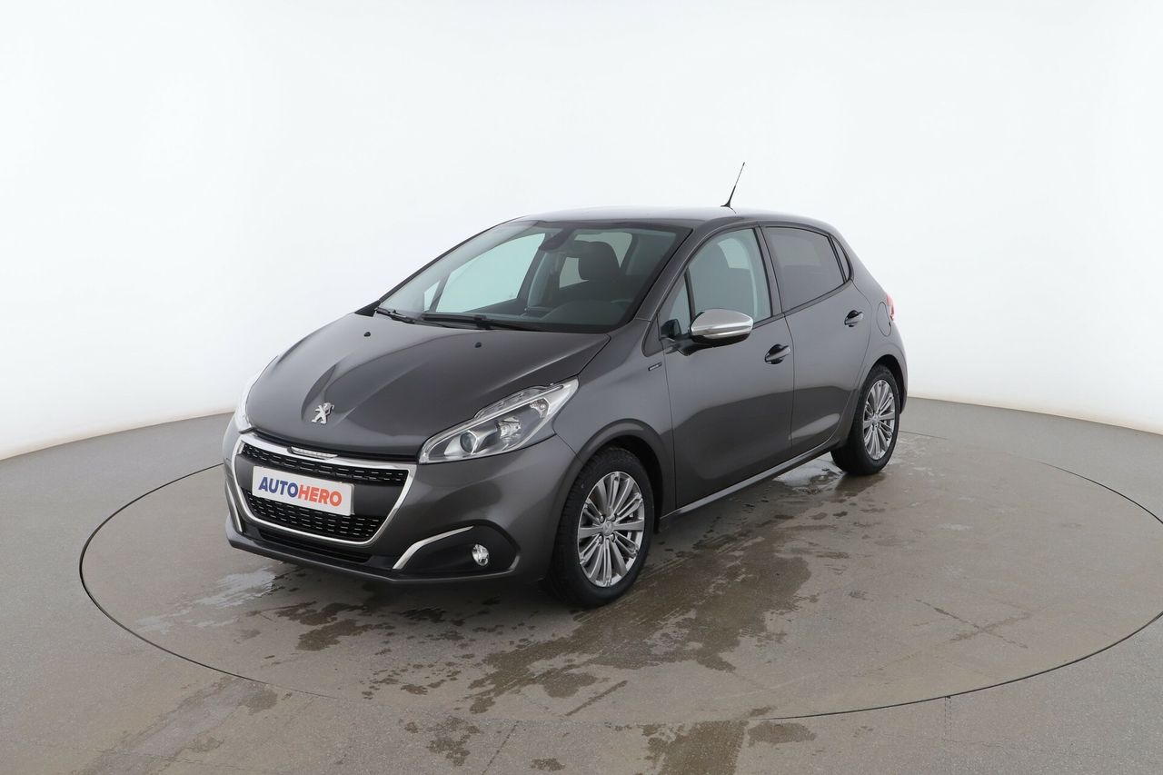 peugeot 208 2019 /