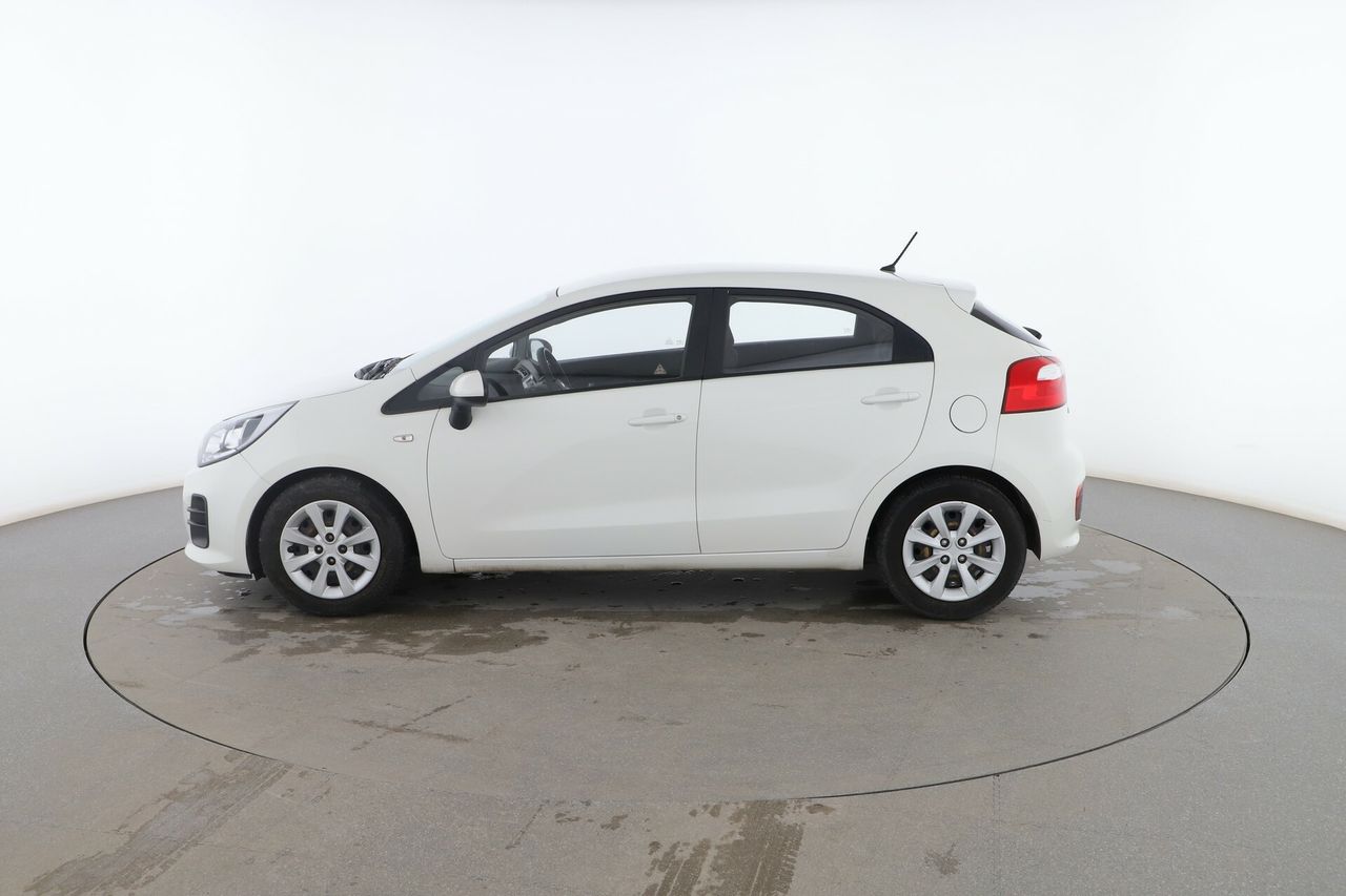 kia rio 2016 / foto grande (3)