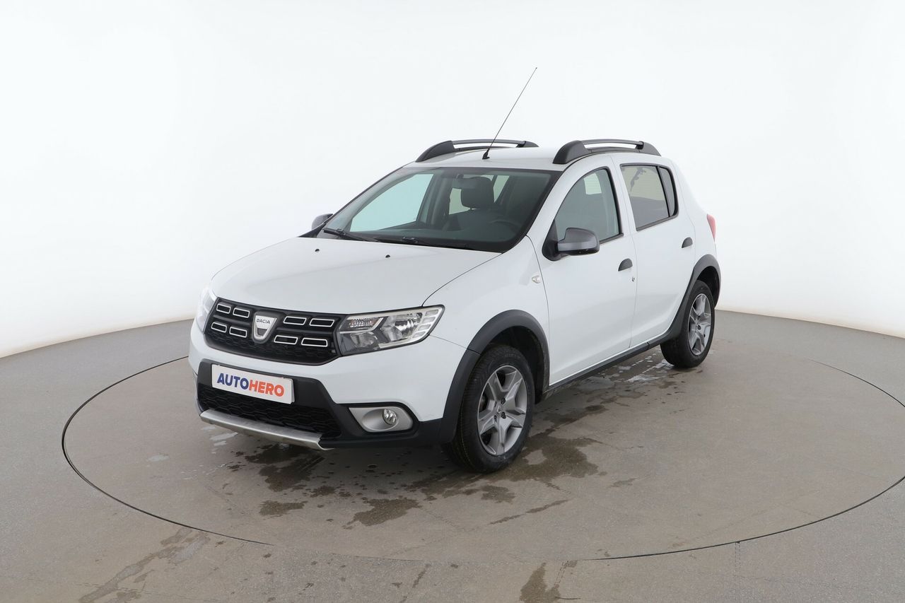 Dacia sandero 2017 sensores de aparcamiento  de segunda mano - dacia sandero 2019 /