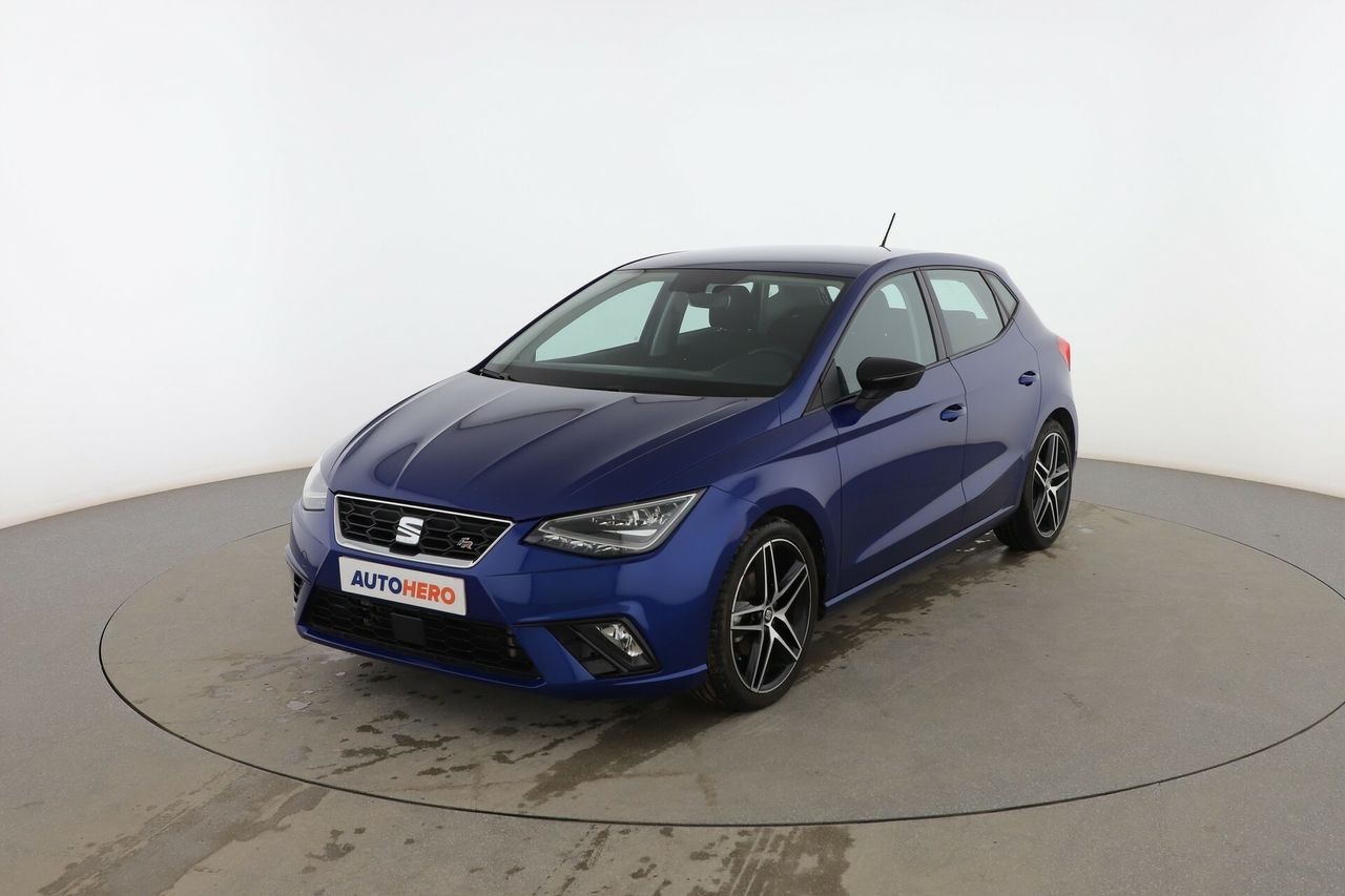 Xc40 con lunas tintadas volante multifuncional  de segunda mano - seat ibiza 2017 /