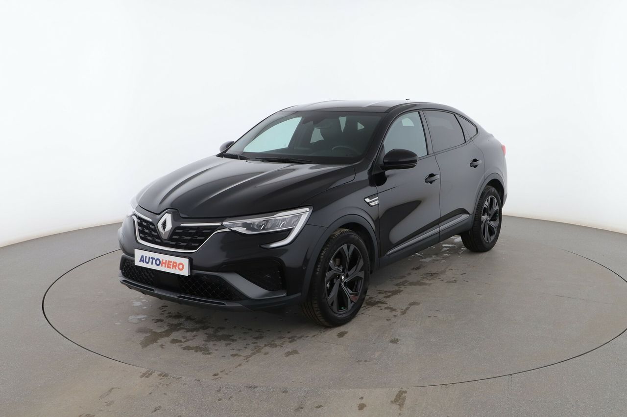 renault arkana 2023 /