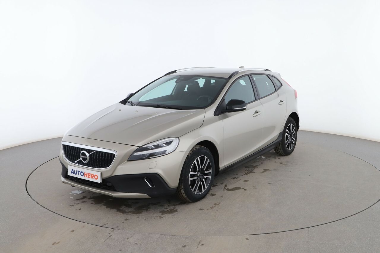 Volvo ex30 con cierre centralizado caracteristicas  de segunda mano - volvo v40 2017 /