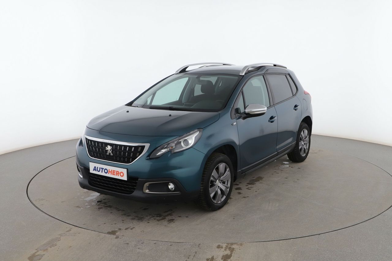 peugeot 2008 2017 /