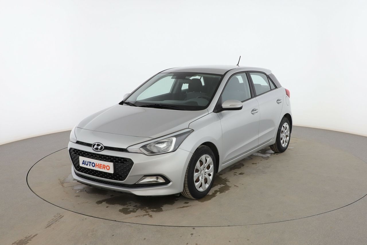 Hyundai i10 conexion usb  de segunda mano - hyundai i20 2016 /