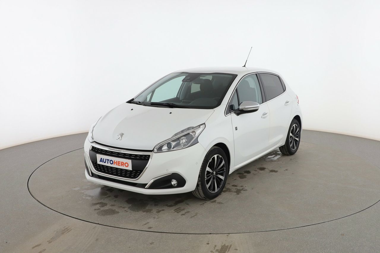 Luz espacio  de segunda mano - peugeot 208 2018 /