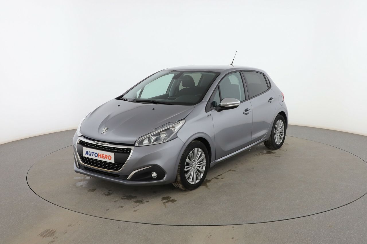 Sillas de imitacion cuero  de segunda mano - peugeot 208 2019 /