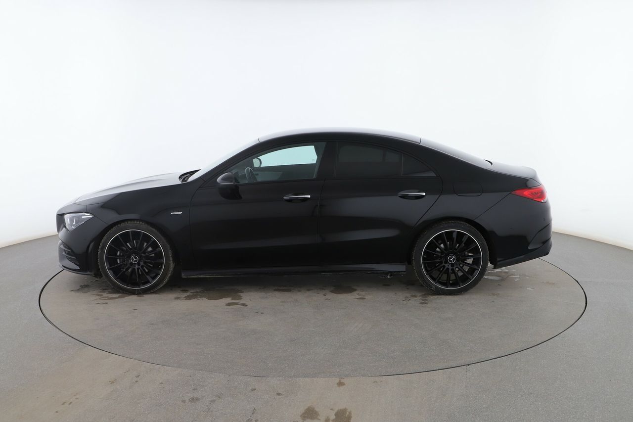 mercedes cla 2021 / foto grande (3)