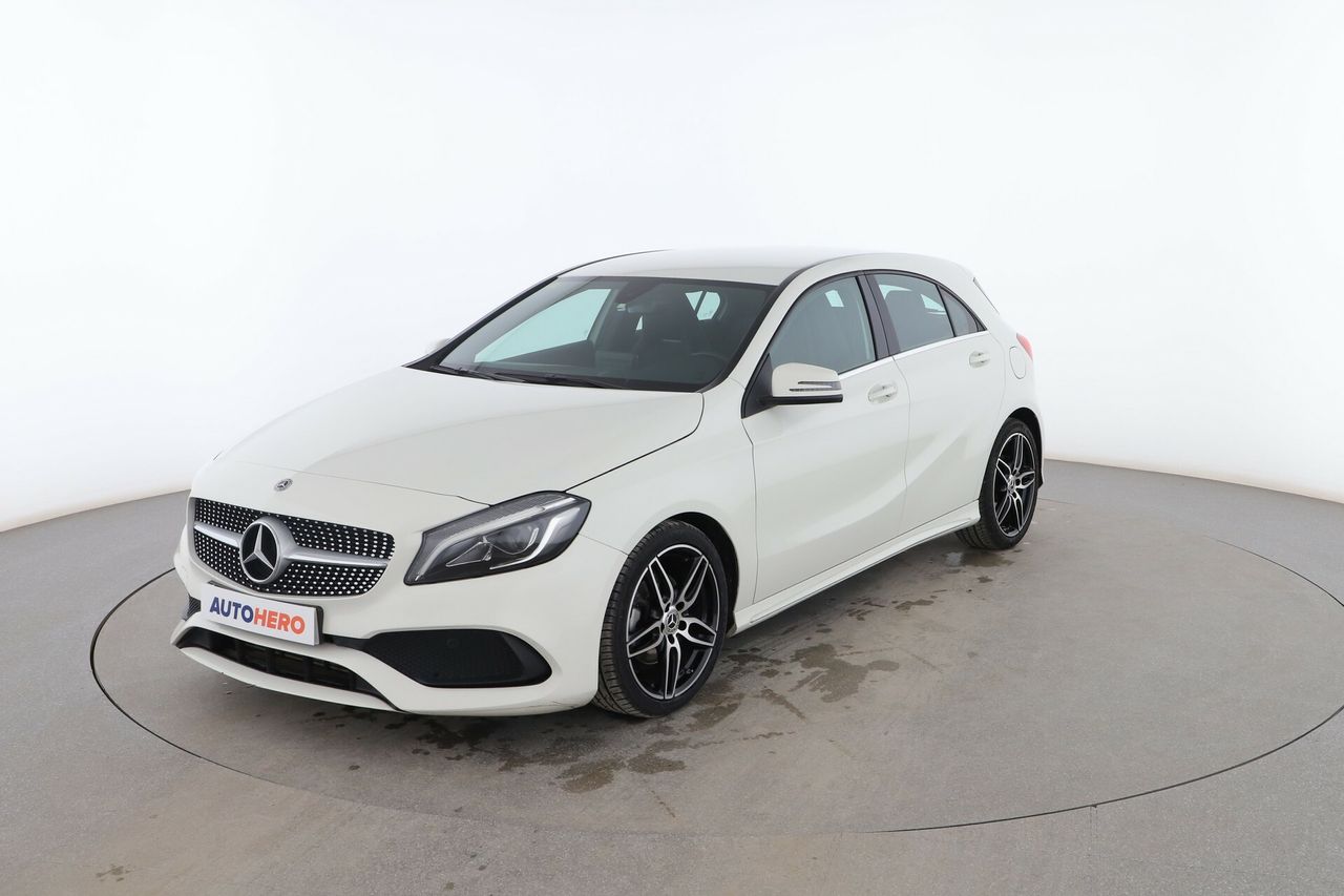 Clase a espejos plegables  de segunda mano - mercedes clase a 2018 /