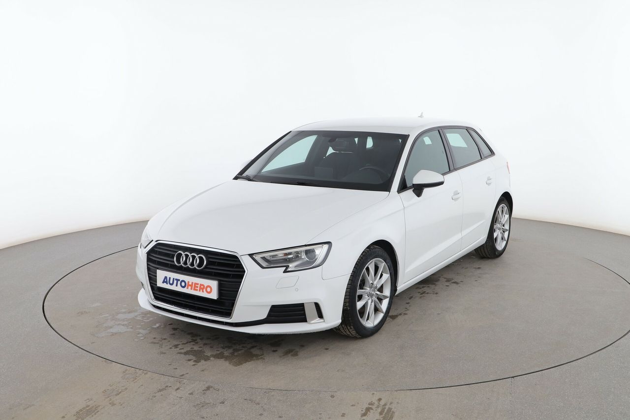 Asientos delanteros extensibles  de segunda mano - audi a3 2017 /
