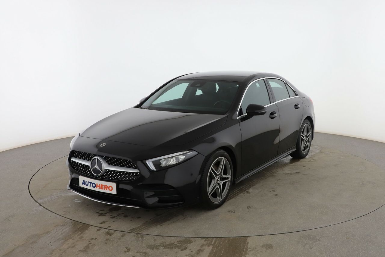 Vive estilo  de segunda mano - mercedes clase a 2019 /