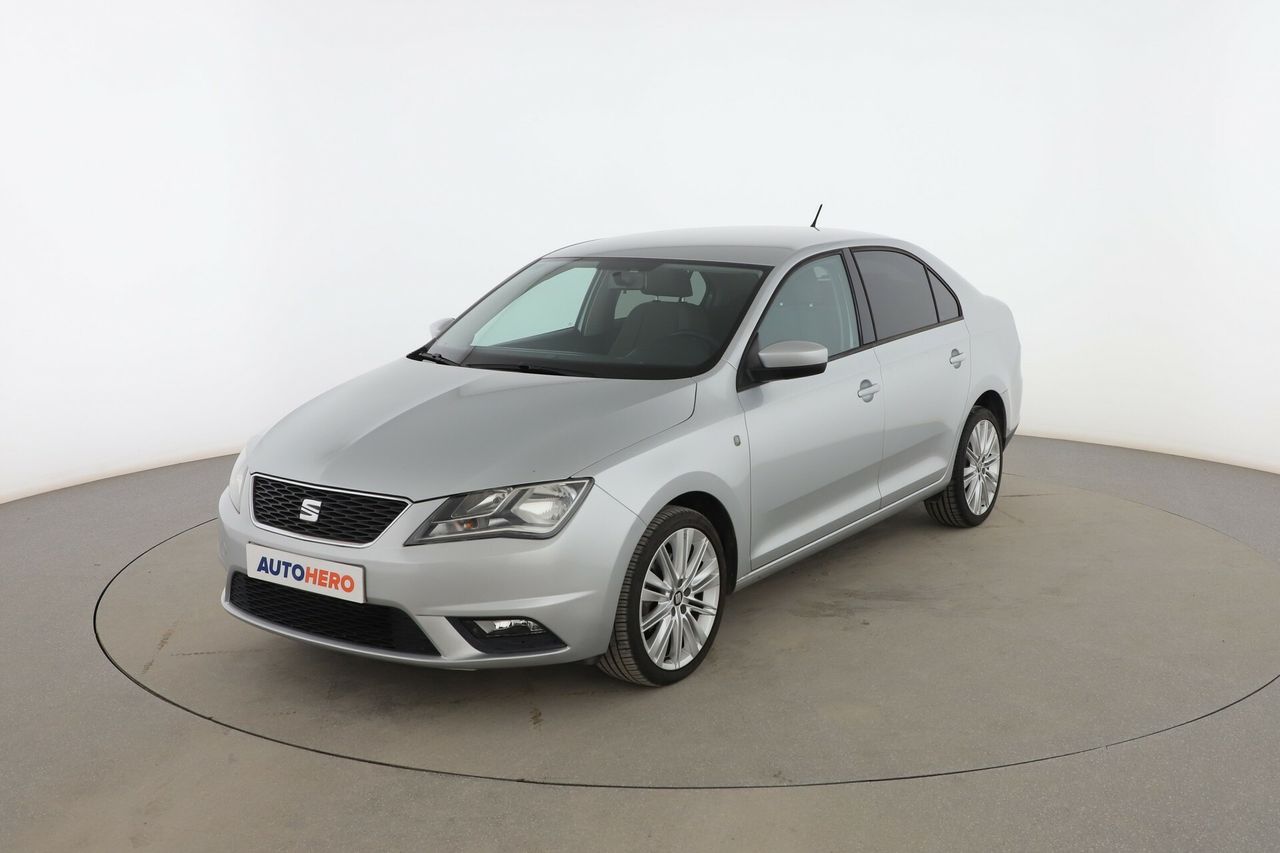 Xc40 con lunas tintadas volante multifuncional  de segunda mano - seat toledo 2015 /