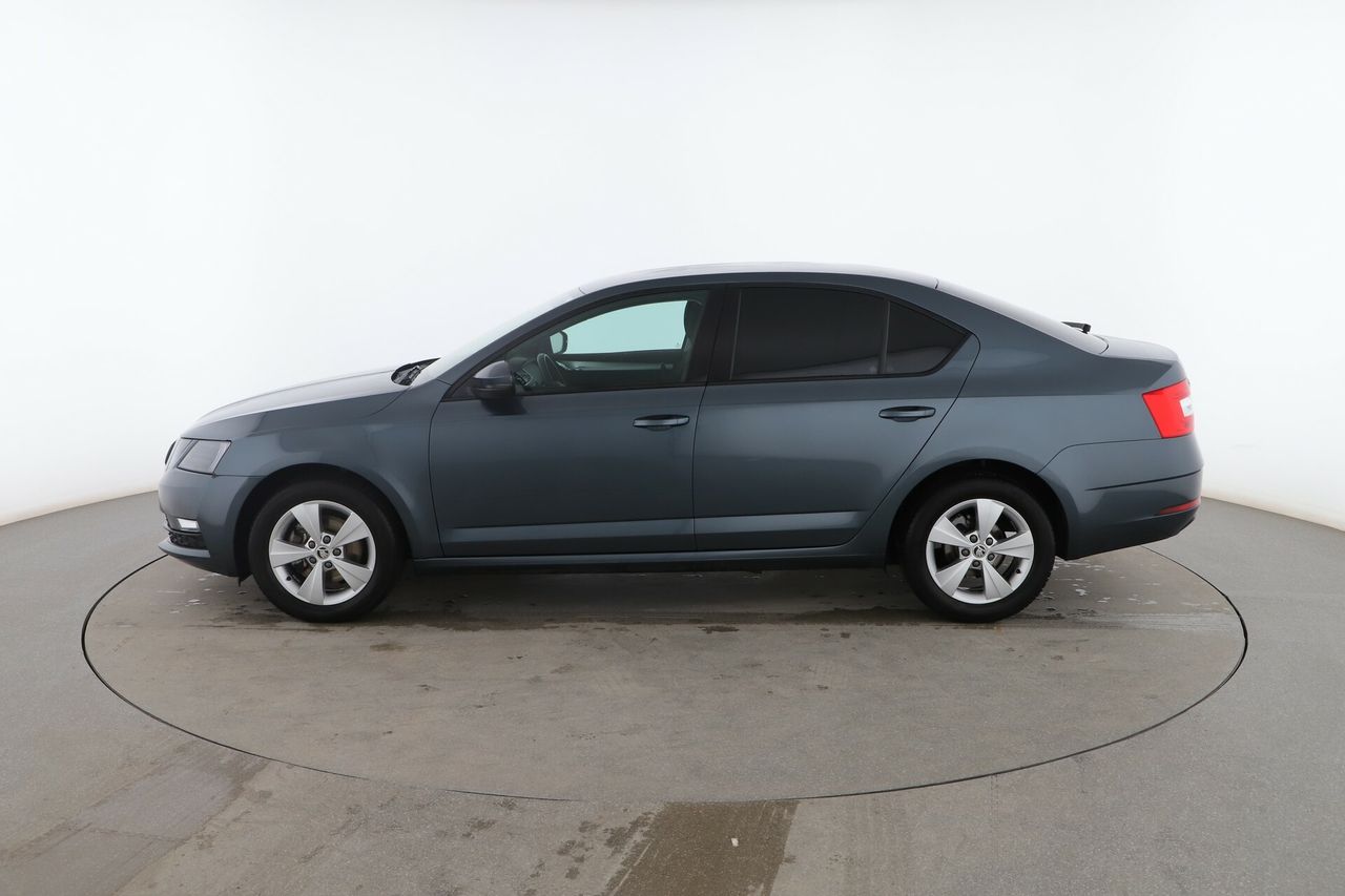skoda octavia 2019 / foto grande (3)