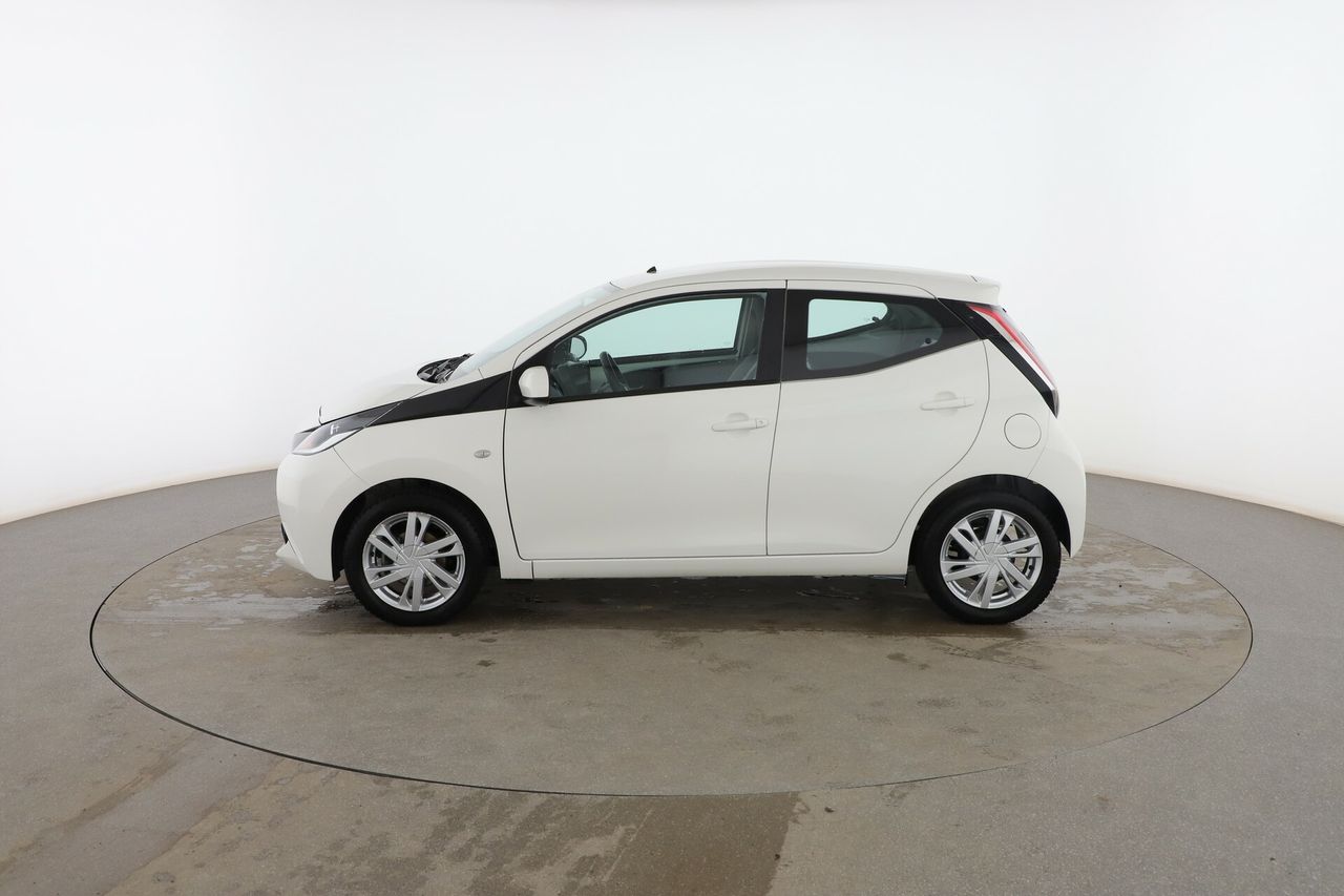 toyota aygo 2017 / foto grande (3)