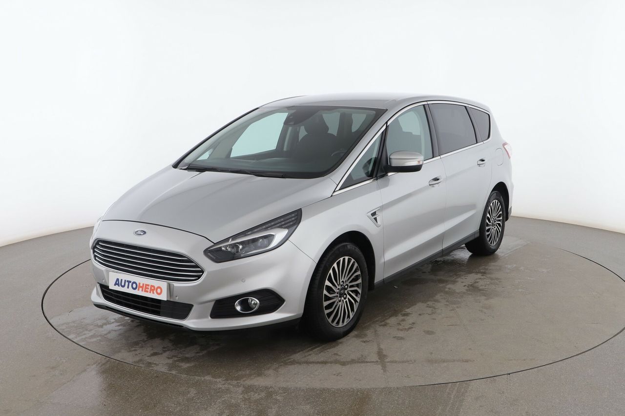 Ford transit caja 2022  de segunda mano - ford s max 2019 /