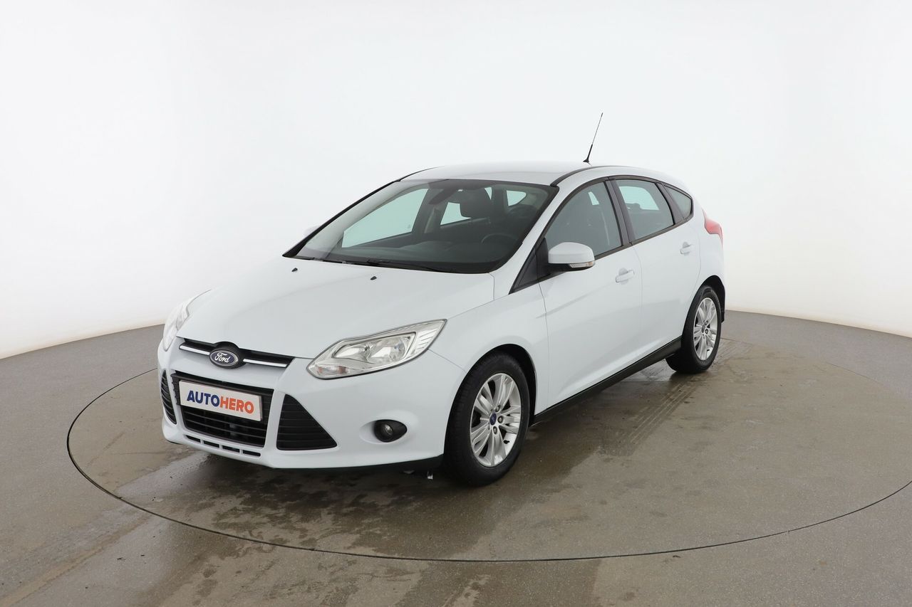 Ford transit caja 2022  de segunda mano - ford focus 2013 /