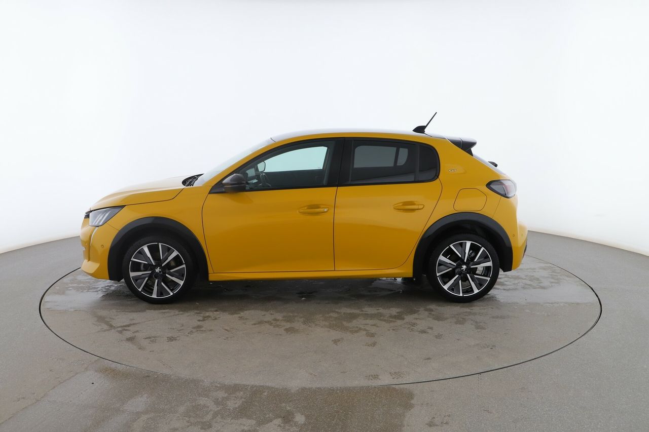 peugeot 208 2022 / foto grande (3)