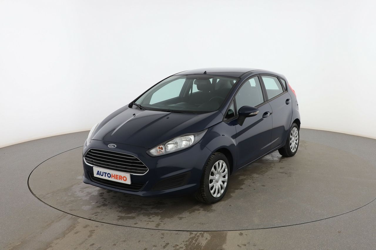 Ford transit caja 2022  de segunda mano - ford fiesta 2013 /