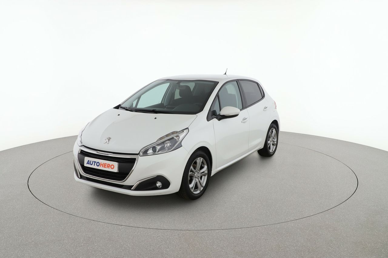 Volvo ex30 con cierre centralizado caracteristicas  de segunda mano - peugeot 208 2016 /
