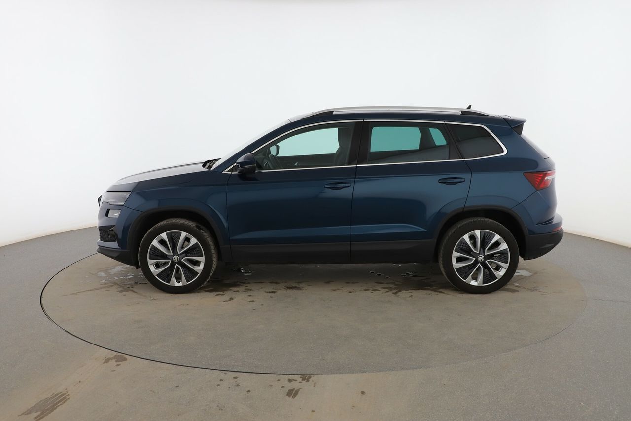 skoda karoq 2023 / foto grande (3)