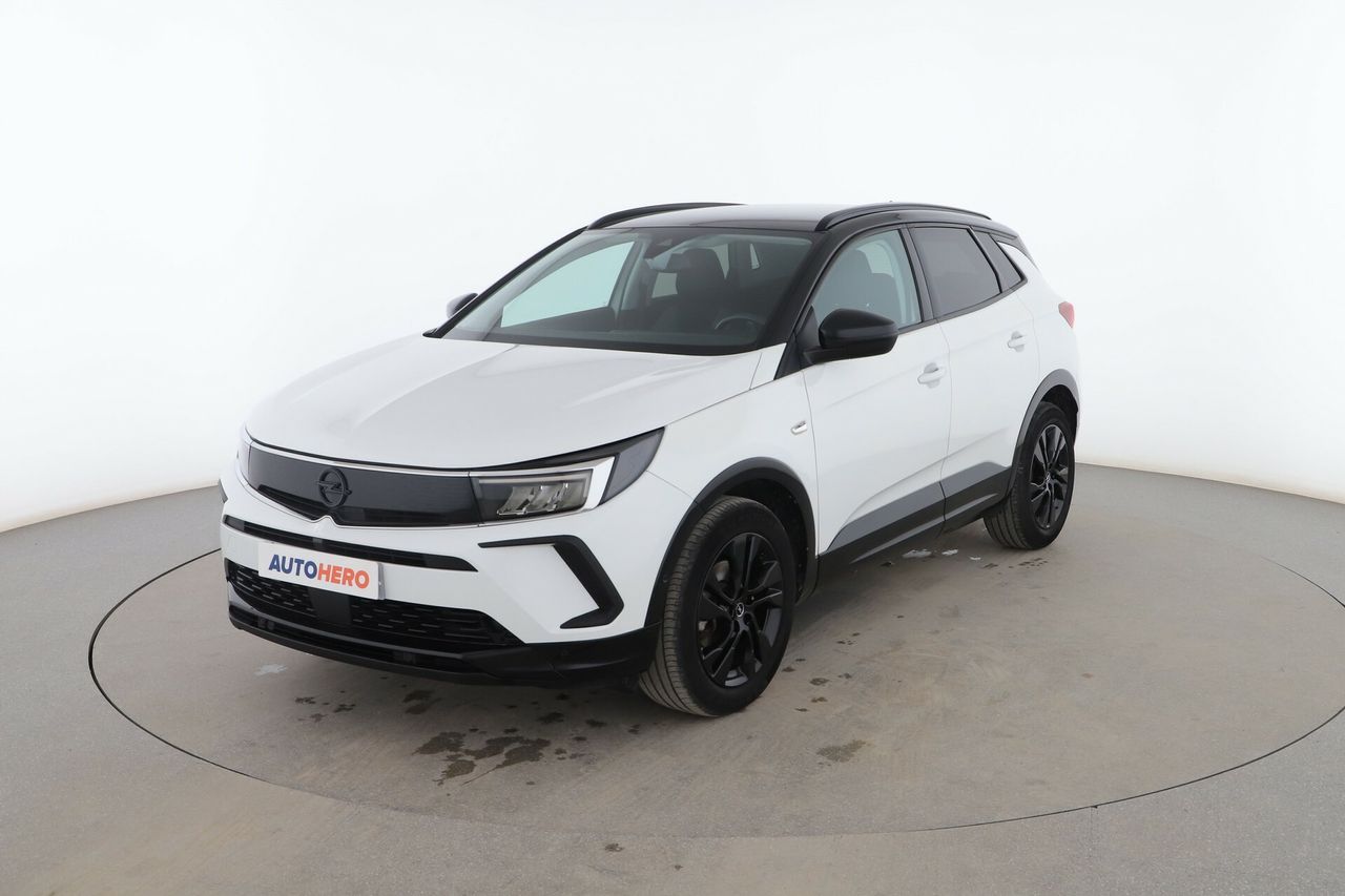 Volvo ex30 con cierre centralizado caracteristicas  de segunda mano - opel grandland x 2022 /