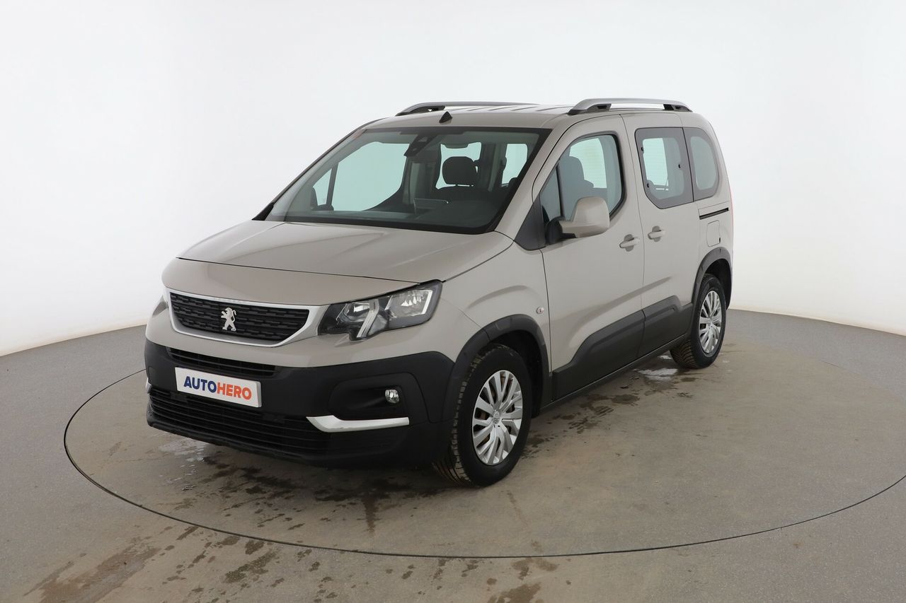 Volvo ex30 con cierre centralizado caracteristicas  de segunda mano - peugeot rifter 2019 /
