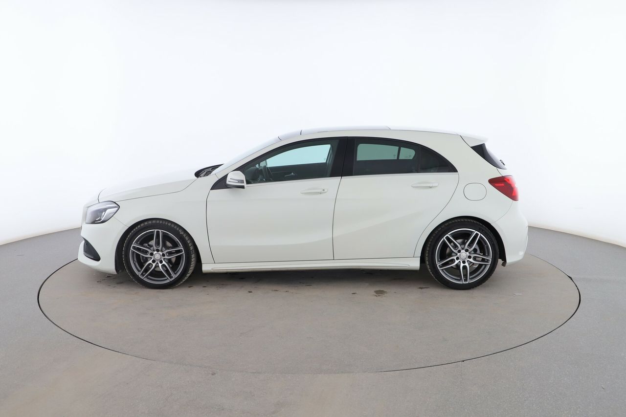 mercedes clase a 2017 / foto grande (3)