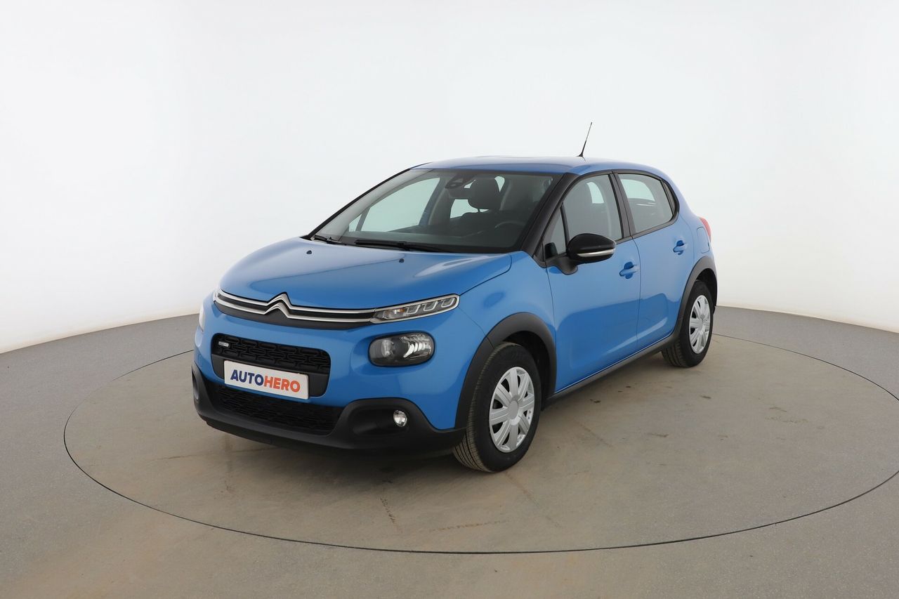 Dacia duster con rueda de repuesto  de segunda mano - citroën c3 2017 /