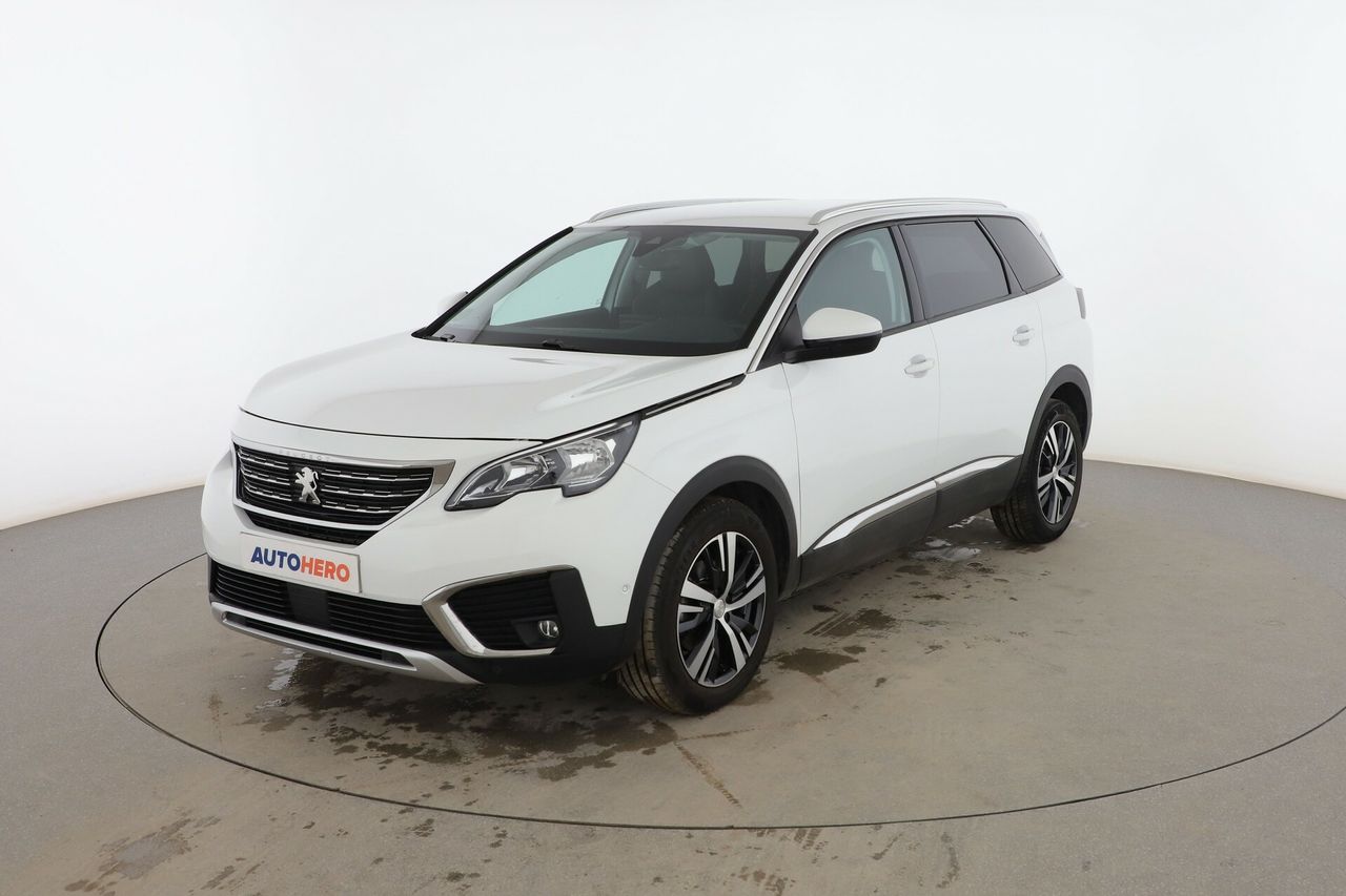 peugeot 5008 2018 /