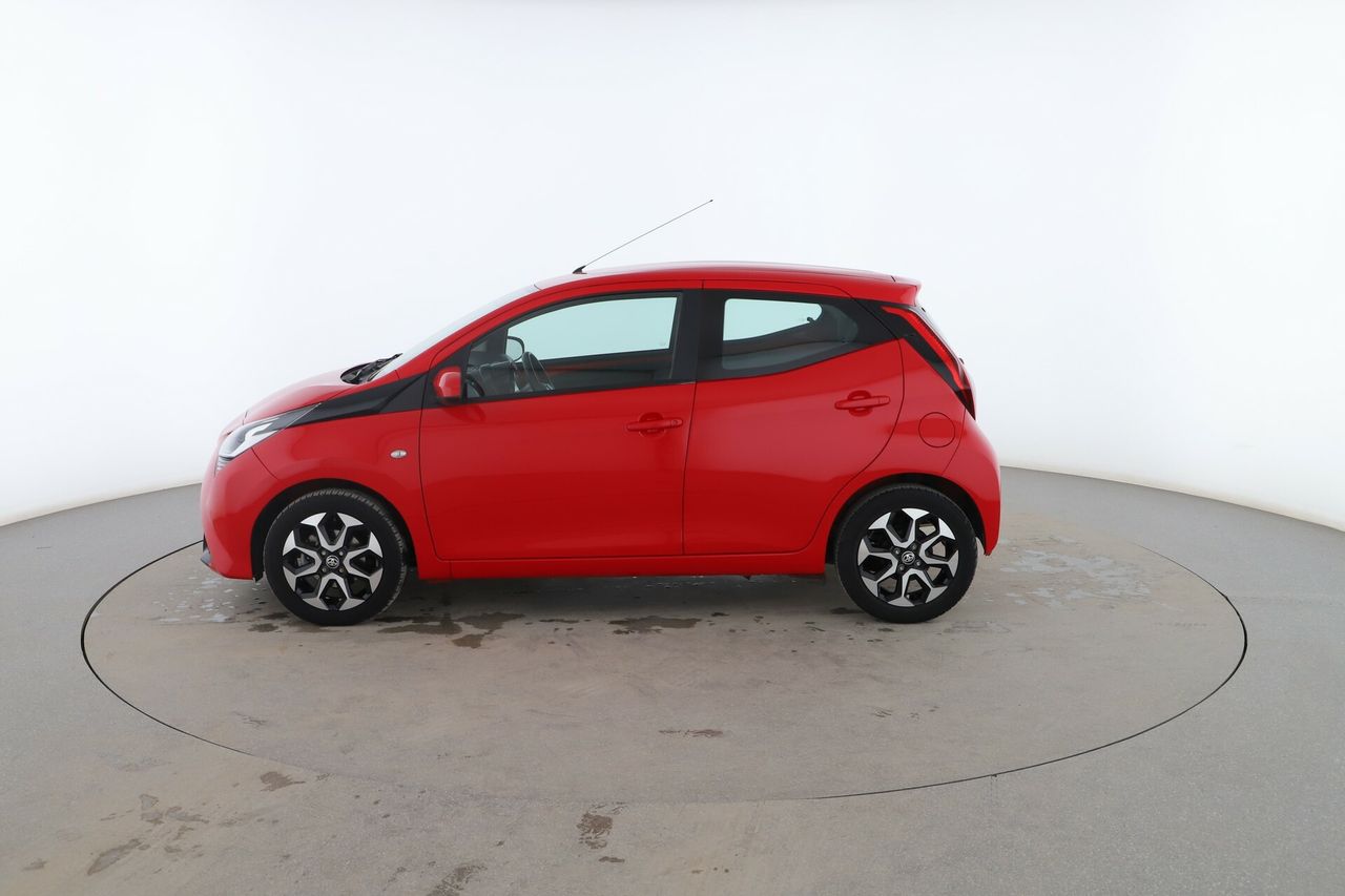 toyota aygo 2020 / foto grande (3)