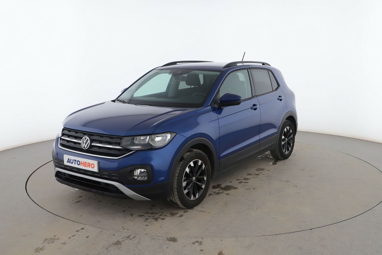 Cargador doble iphone tipo c  de segunda mano - volkswagen t-cross 2020 /