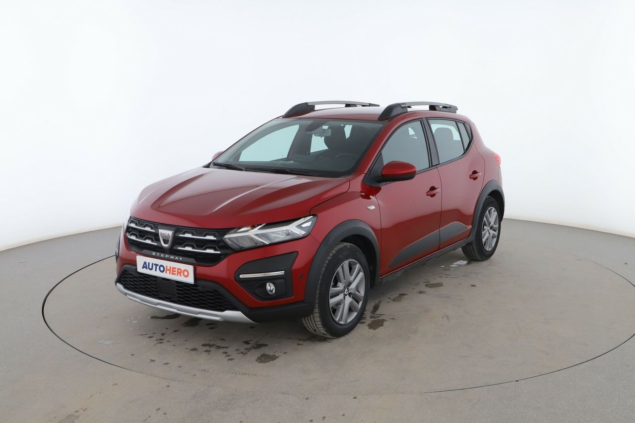 Xc40 con direccion asistida limitador automatico de velocidad  de segunda mano - dacia sandero 2021 /