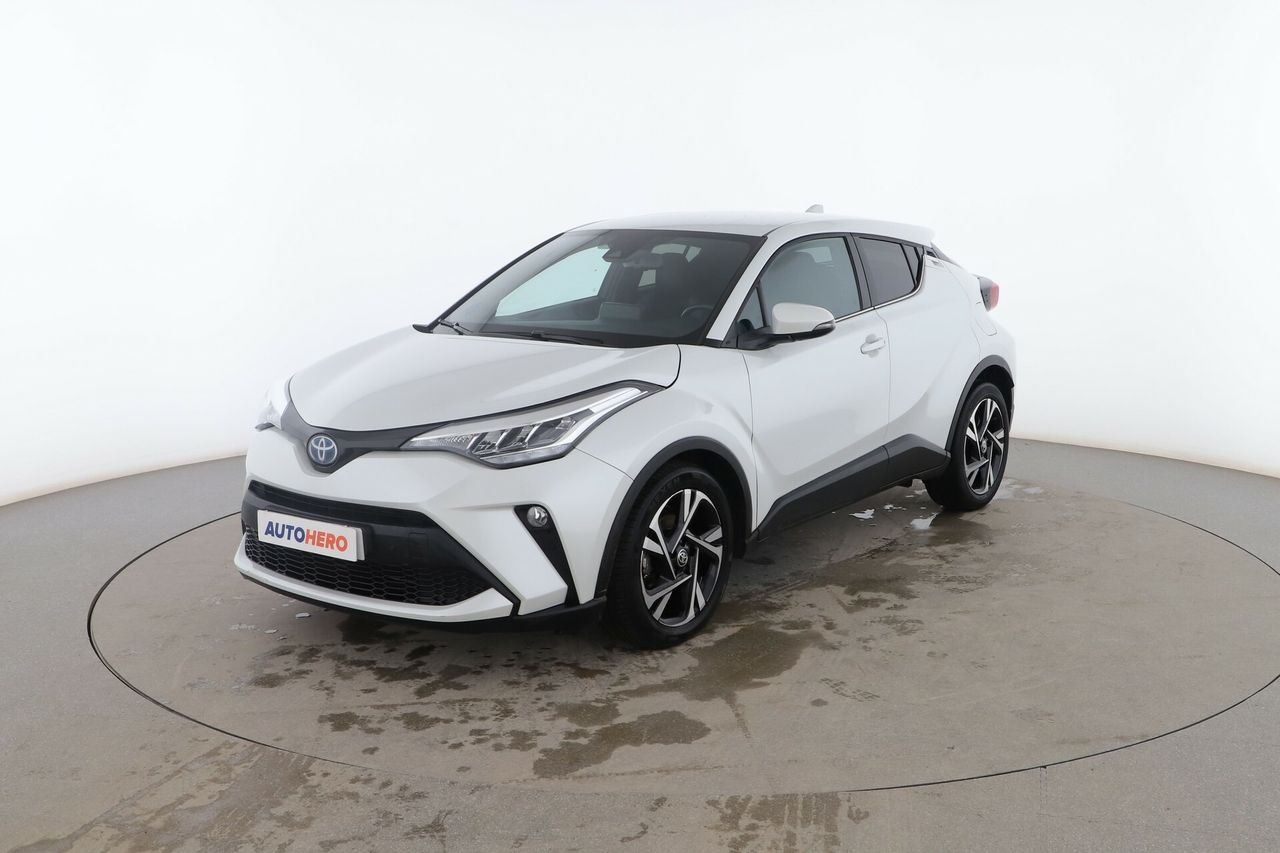 Casa urbana 10 minutos fortuna  de segunda mano - toyota c-hr 2022 /