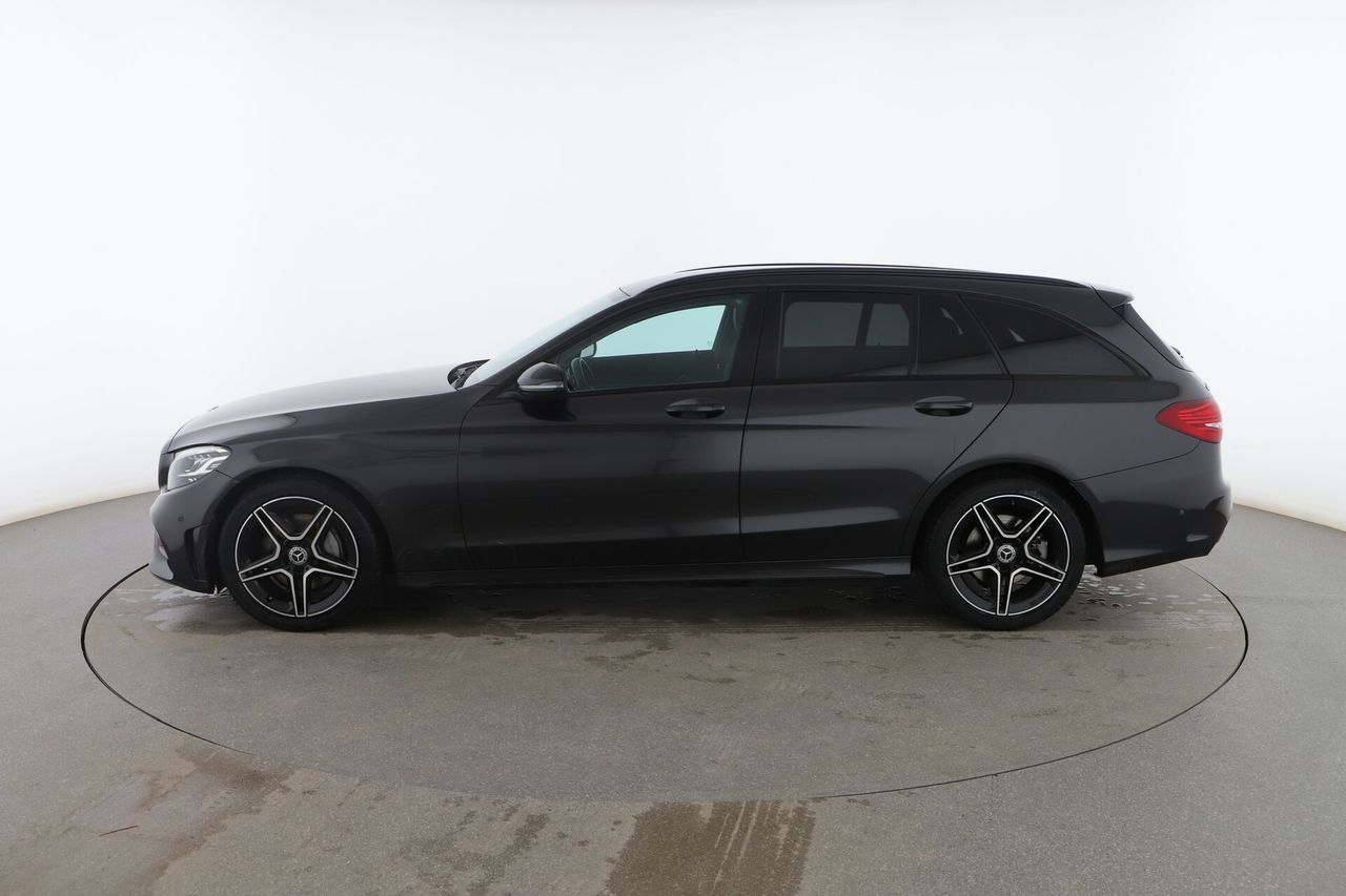 mercedes clase c 2021 / foto grande (3)