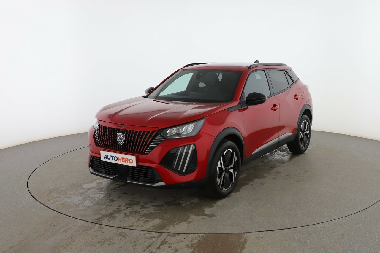Volvo xc40 2024 con volante multifuncional  de segunda mano - peugeot 2008 2024 /