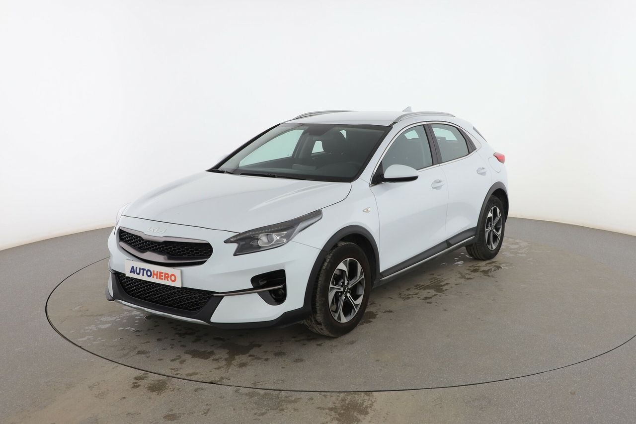 Mudanzas rapidas y economicas en barcelona  de segunda mano en Barcelona - kia xceed 2022 /