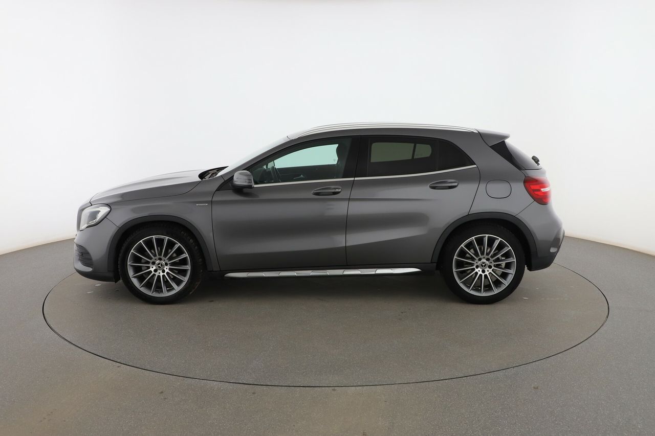 mercedes gla 2019 / foto grande (3)
