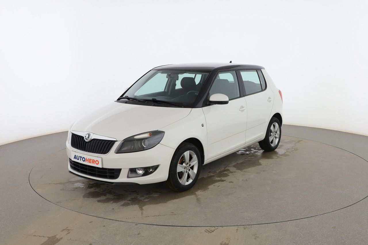 Foto skoda fabia 2014 /