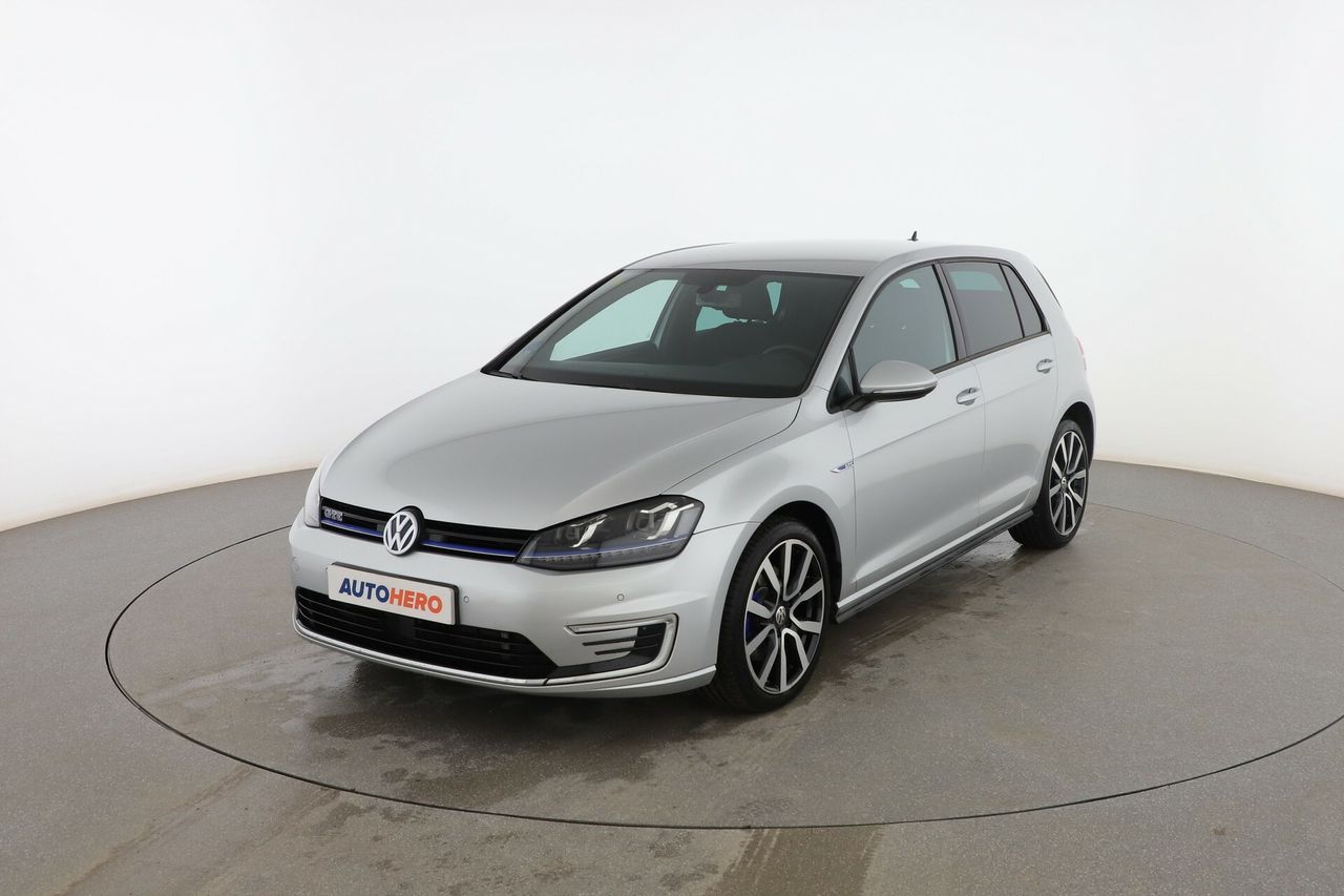 Volkswagen multivan 2024 pintura  de segunda mano - volkswagen golf 2016 /