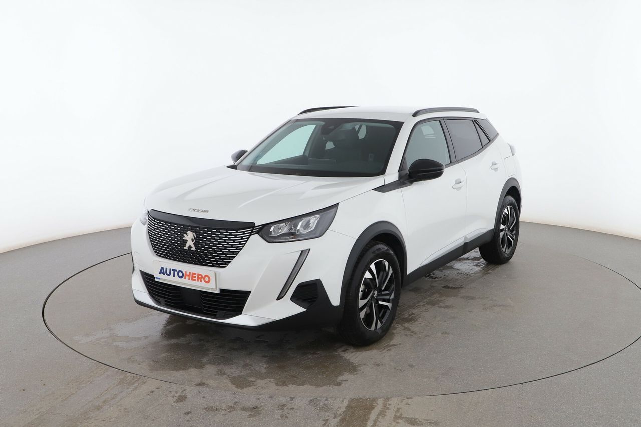 Caja  de segunda mano en Barcelona - peugeot 2008 2021 /