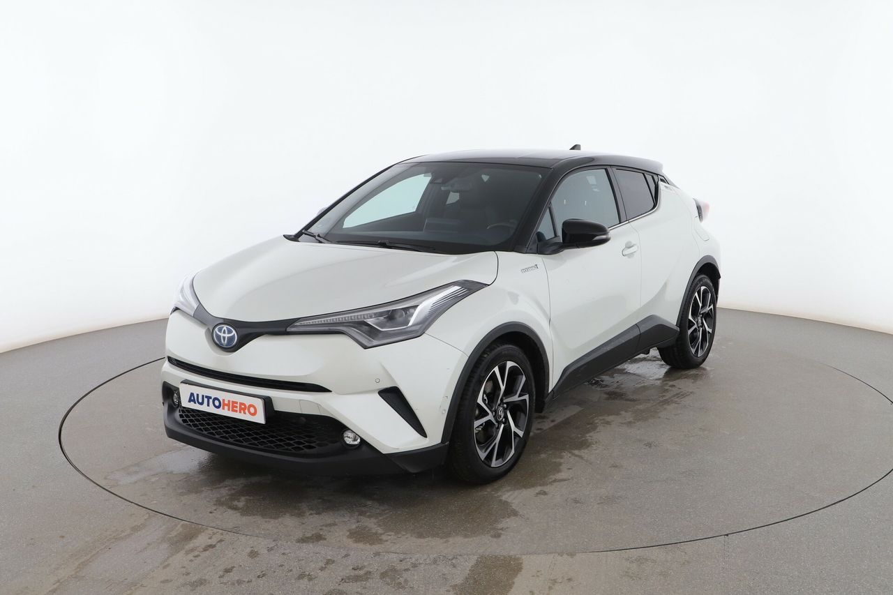 Casa urbana 10 minutos fortuna  de segunda mano - toyota c-hr 2017 /