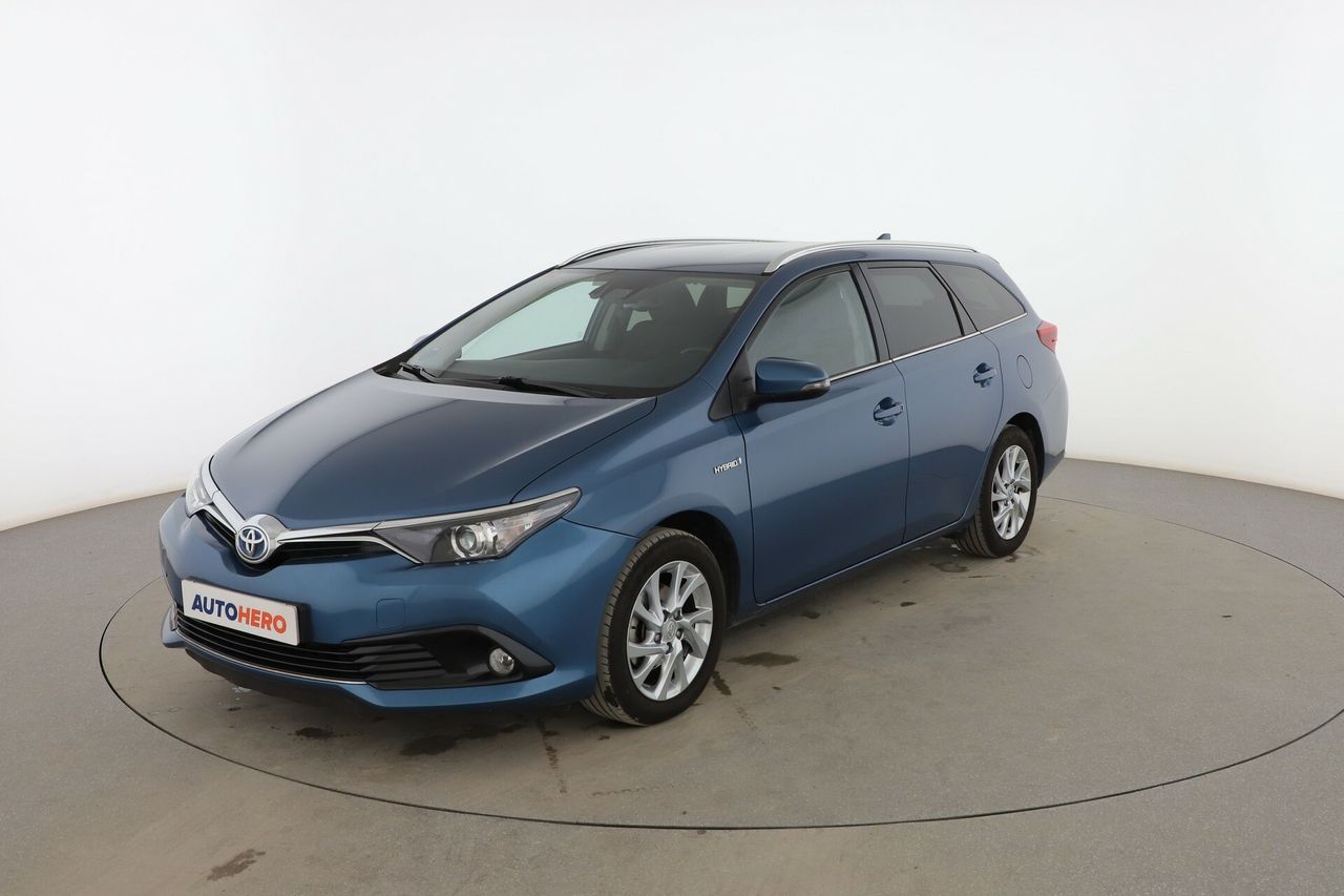 Foto toyota auris 2017 /
