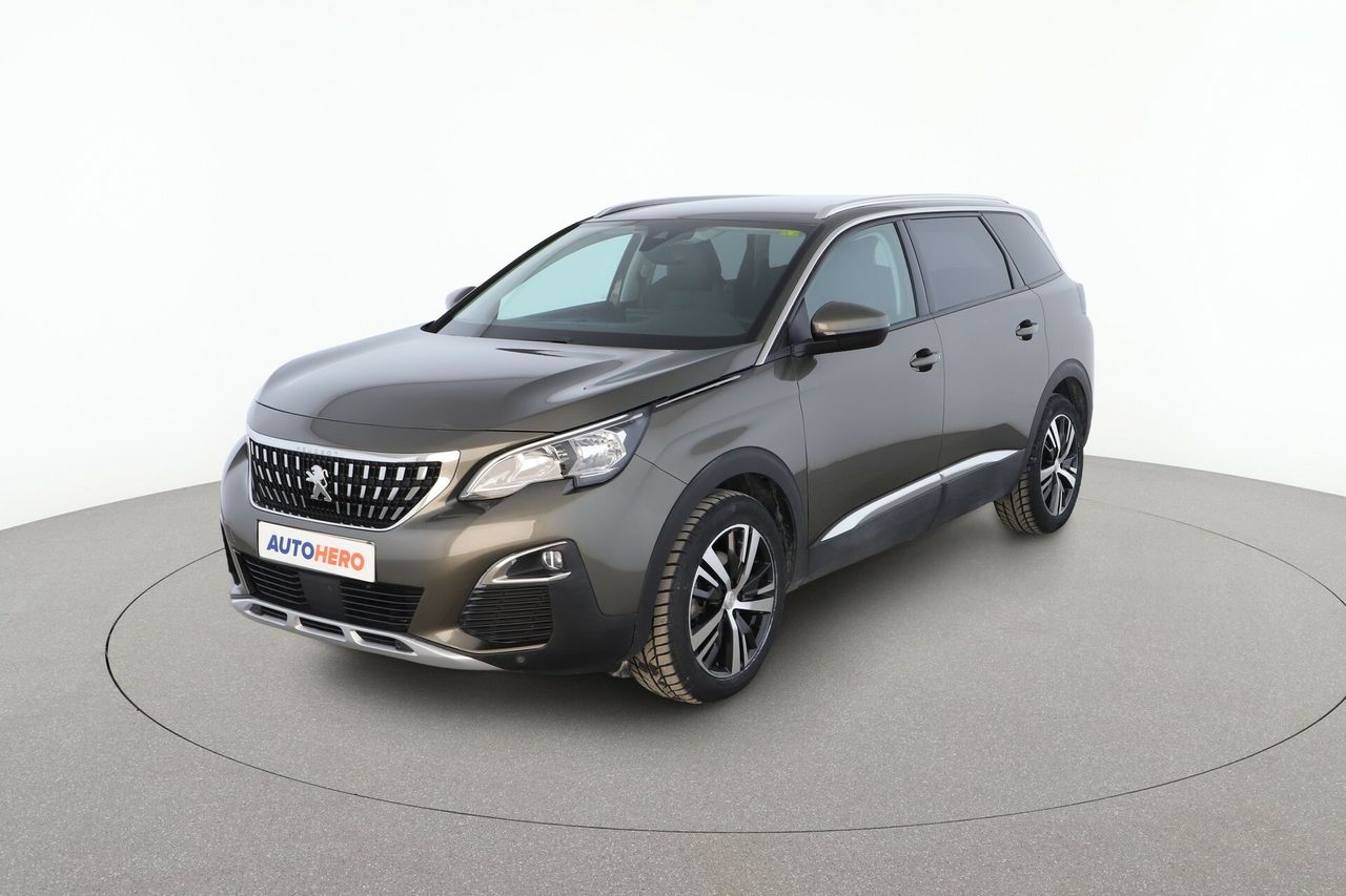 Foto peugeot 5008 2020 /