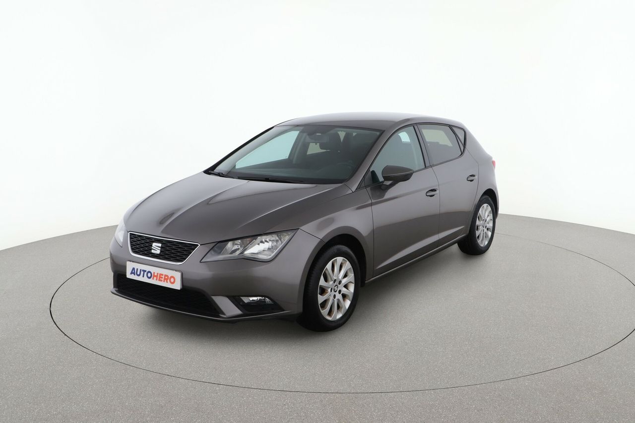 Mejora tu vida poco  de segunda mano - seat leon 2015 /
